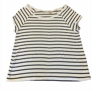 Bordeaux Raw Hem Stripe Shortsleeved Top